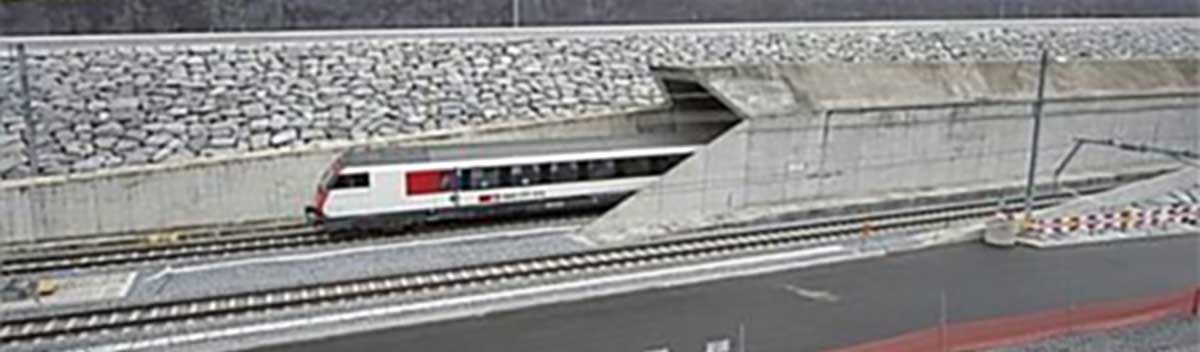 Тунел Готард пуштен у саобраћај после 17 година градње Тунел Готард пуштен у саобраћај после 17 година градње