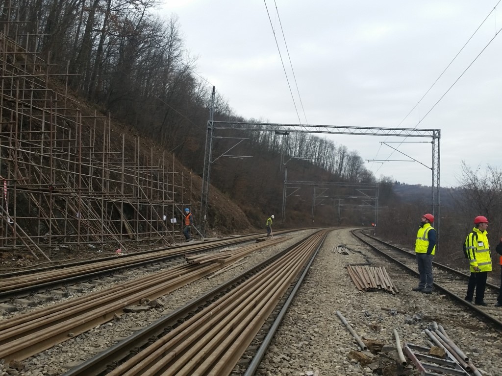 Добре временске прилике "дозволиле" интензивирање радова на барској прузи