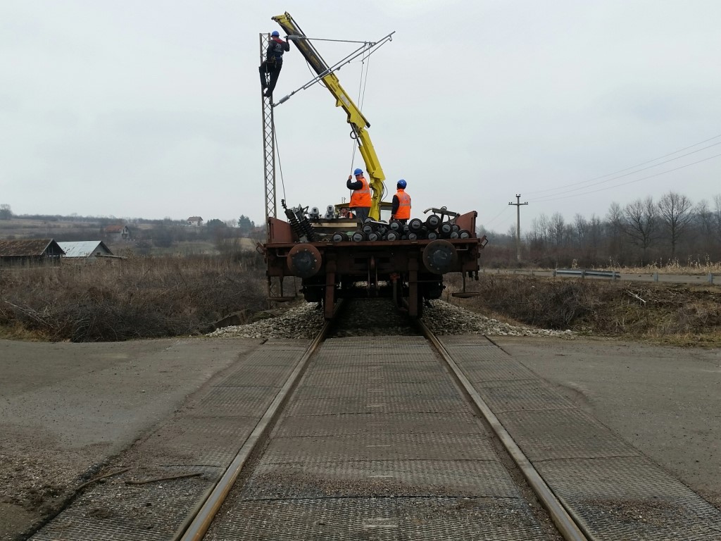 Добре временске прилике "дозволиле" интензивирање радова на барској прузи